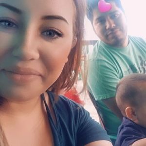 Meet your Posher, Casandra